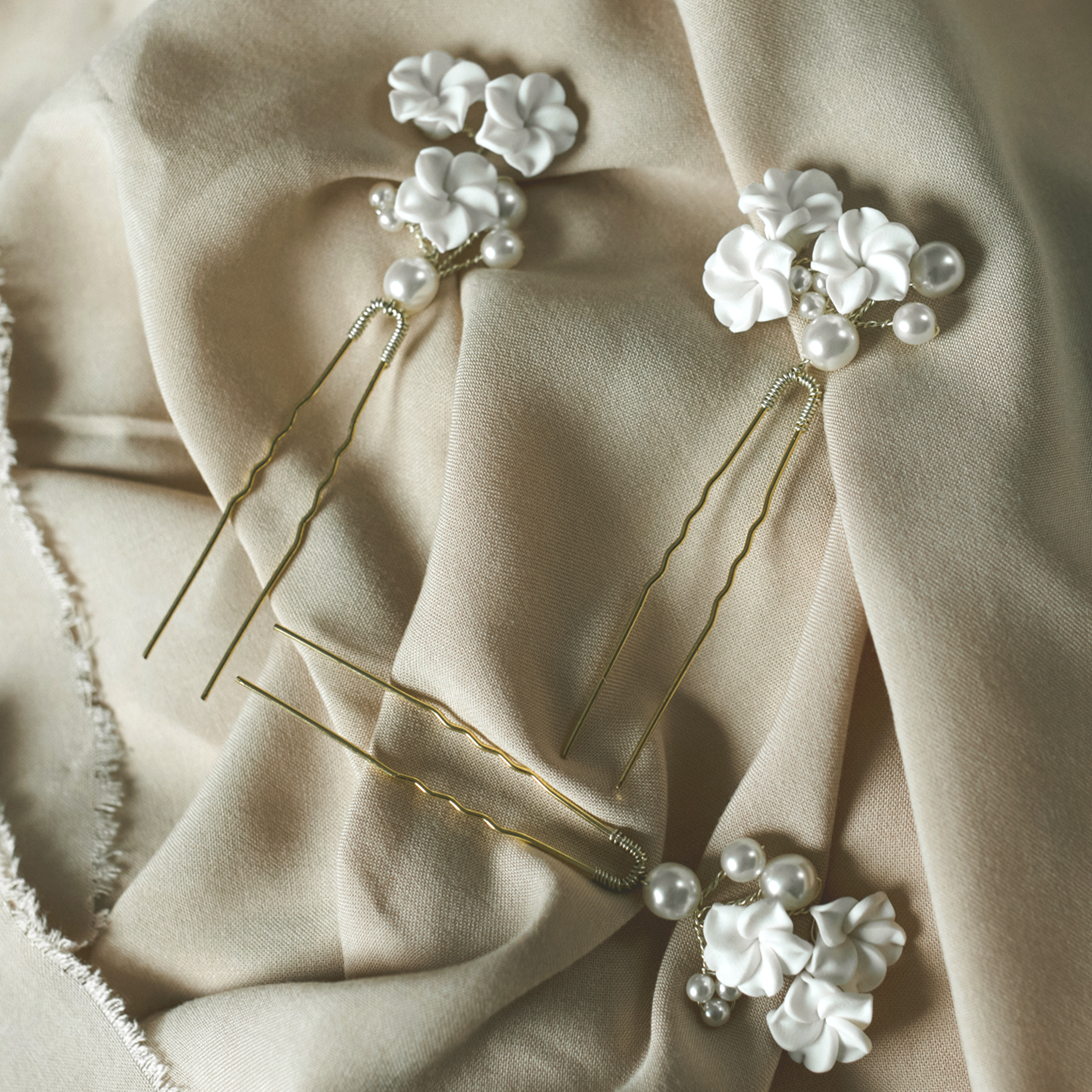 Porcelain Flower Hair Pins 